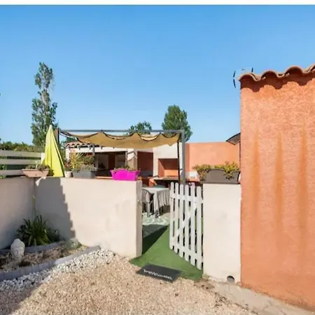 Provencale 10 Mn Des Plages Holiday home Lunel (Herault)